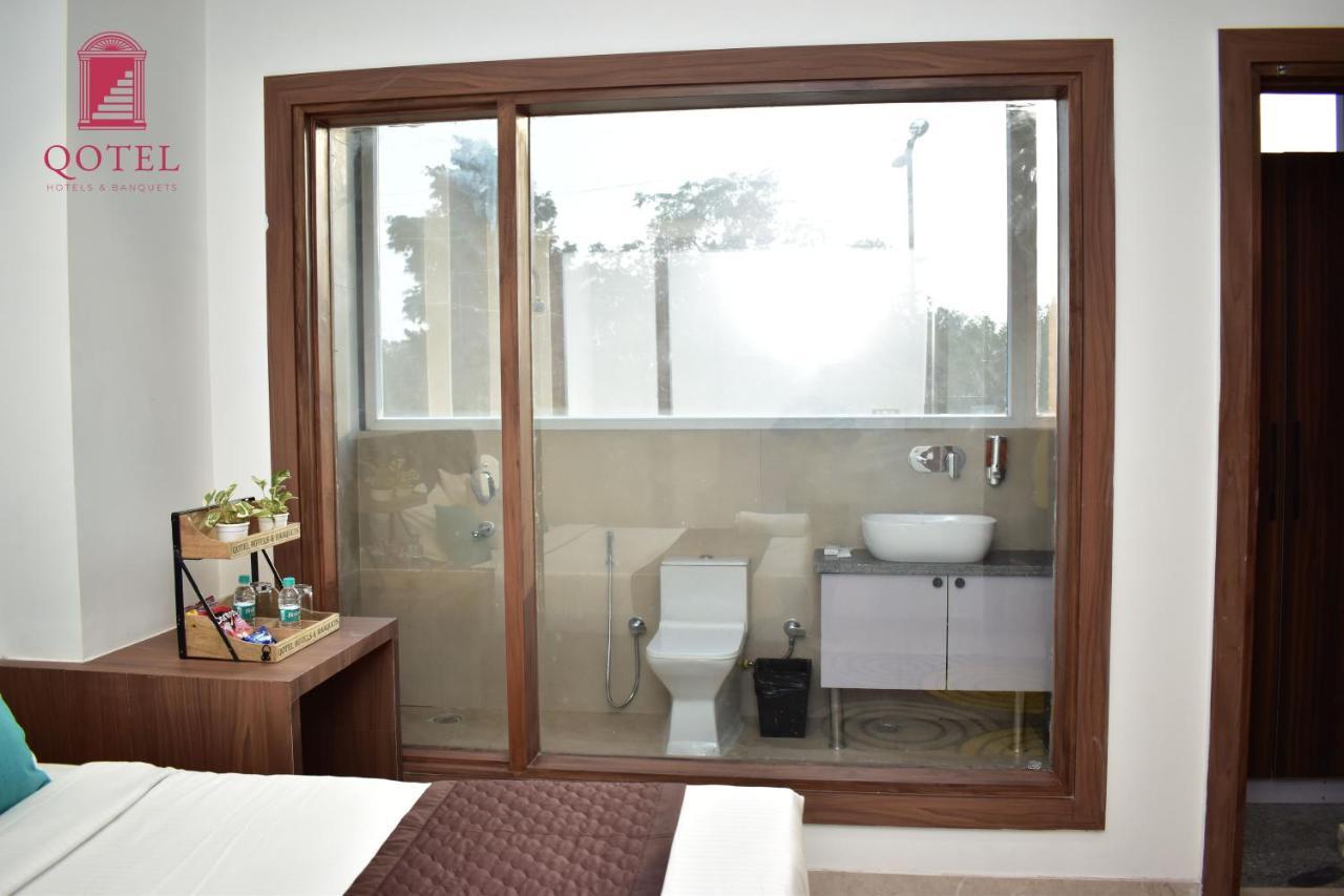 Qotel Hotel Signature Bnb-Ashok Vihar New Delhi Eksteriør billede